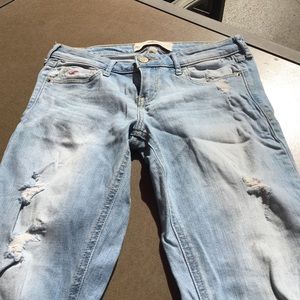 Hollister destroyed jeans