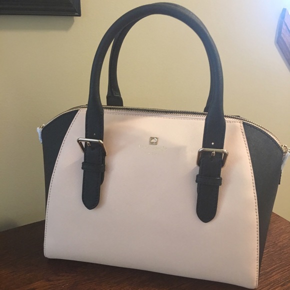 kate spade Handbags - NWT Kate Spade Covestreet Colorblock Pippa