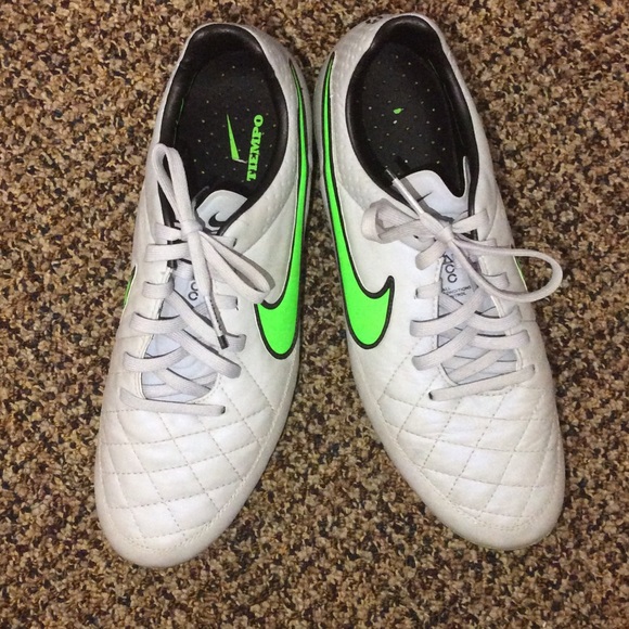 Nike Tiempo Legend 9 Elite FG Firm-Ground Football Boots  Nike tiempo