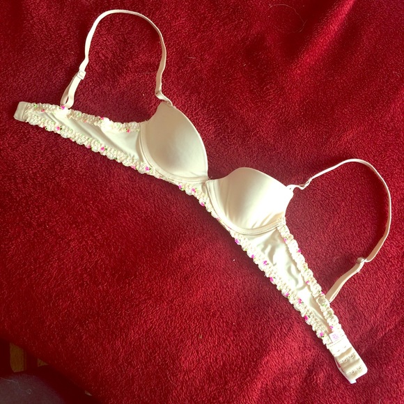 VS Bra
