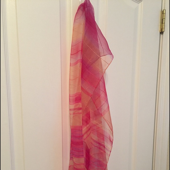 SOLD - Scarf - Picture 2 of 2