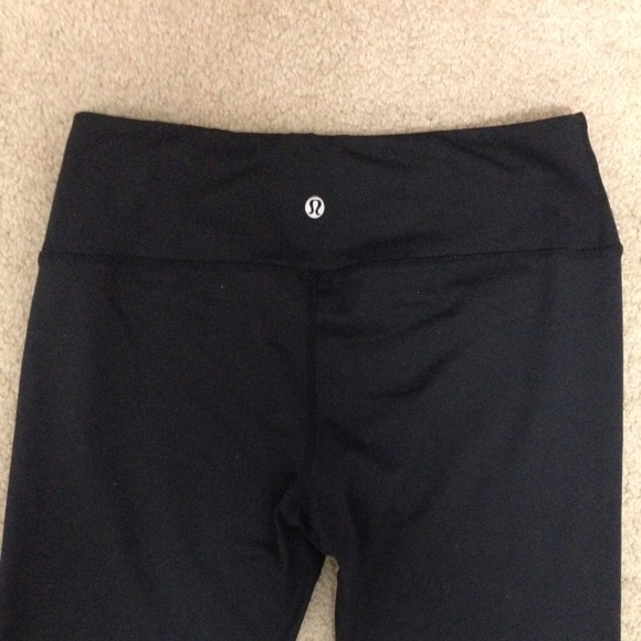 LULU LEMON black leggings size 8