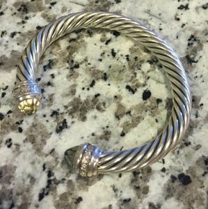 Green/yellow crytsal white gold bracelet