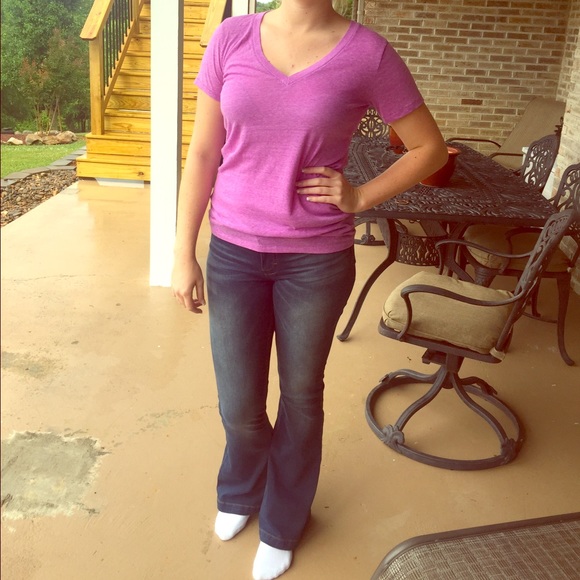 PINK vs tshirt
