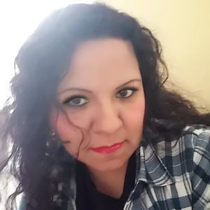 Meet your Posher, Ivette