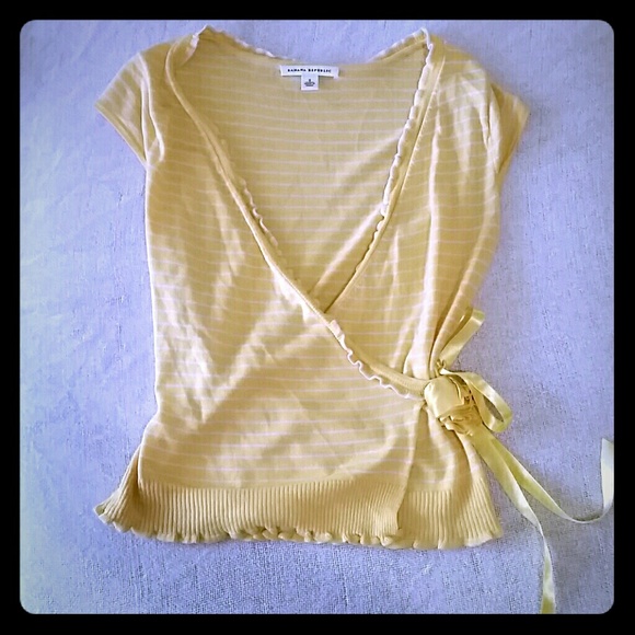 ⓂBeautiful striped top