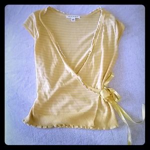 ⓂBeautiful striped top