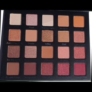 Violet voss HG palette