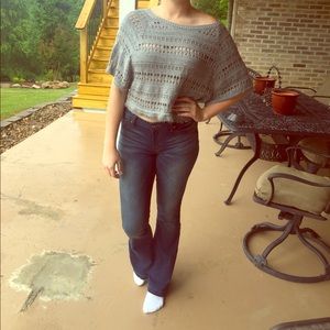 HOLLISTER crop sweater