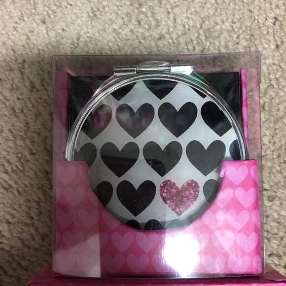 Small mirror