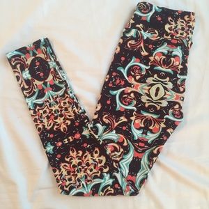NWT LuLaRoe OS Leggings, Hard to Find Popular