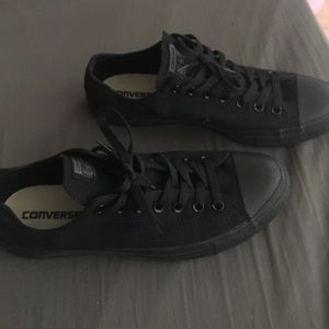 Converse all star black.