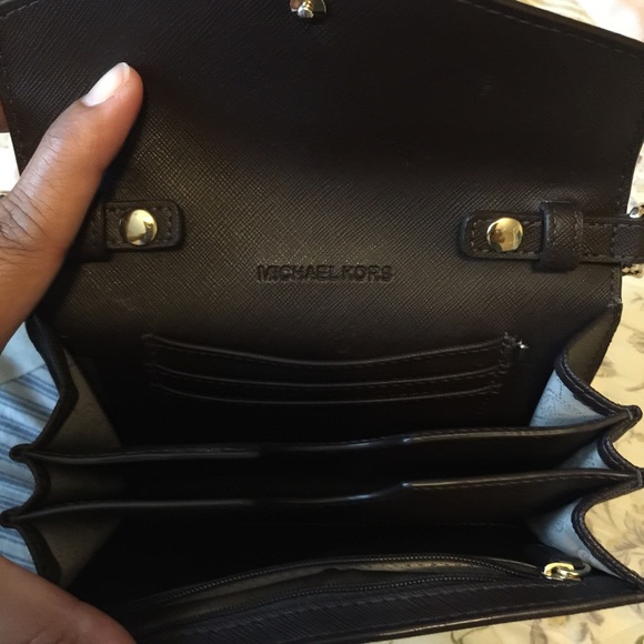 SOLD MK Kors bag - Picture 2 of 3