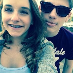 Meet your Posher, Devin