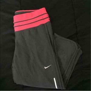 Nike dri-fit cropped pants
