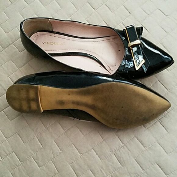 Cute flats - Picture 2 of 3