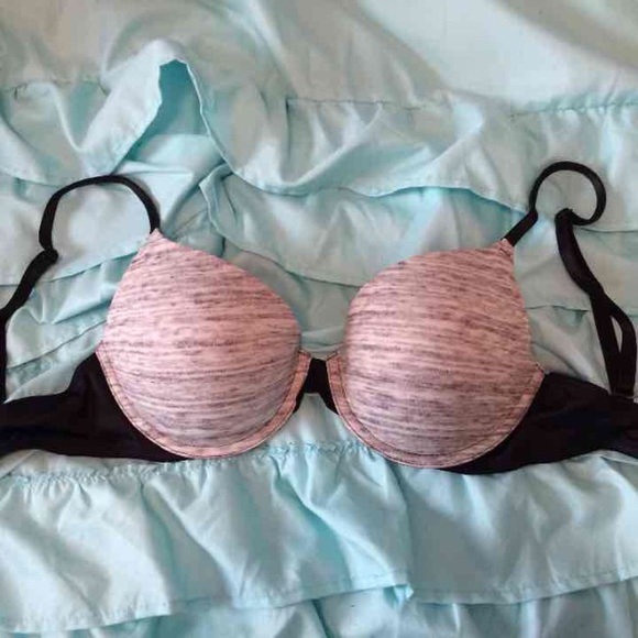 New VS PINK wear everywhere push up bra