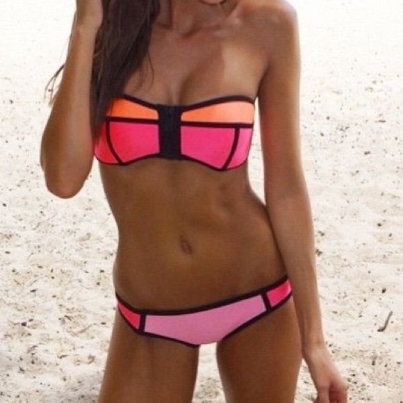TRIANGL Pink Bandeau