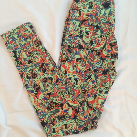 NWT LuLaRoe OS leggings