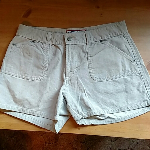Corduroy short shorts