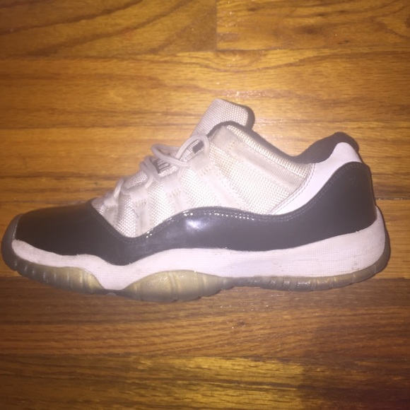 Concord low top 11s