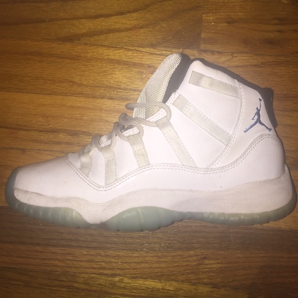 Legend blue 11