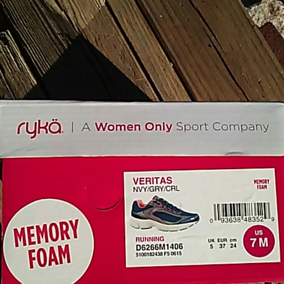 SOLD2neighbor       Ryka Veritas running shoes - Picture 3 of 3