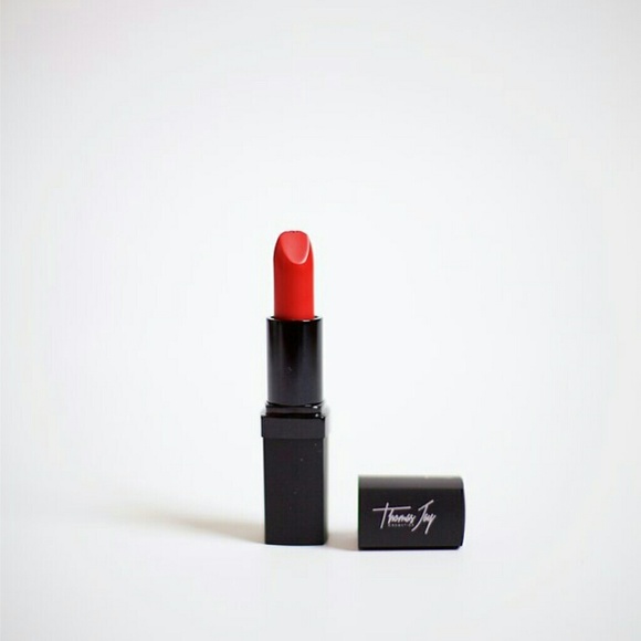 Lipstick - Picture 1 of 1