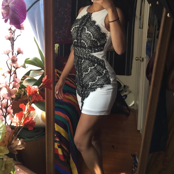 🚫🚫sold🚫New dress - Picture 2 of 4