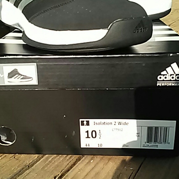 Adidas Isolation 2 Wide width Men's - Picture 4 of 4