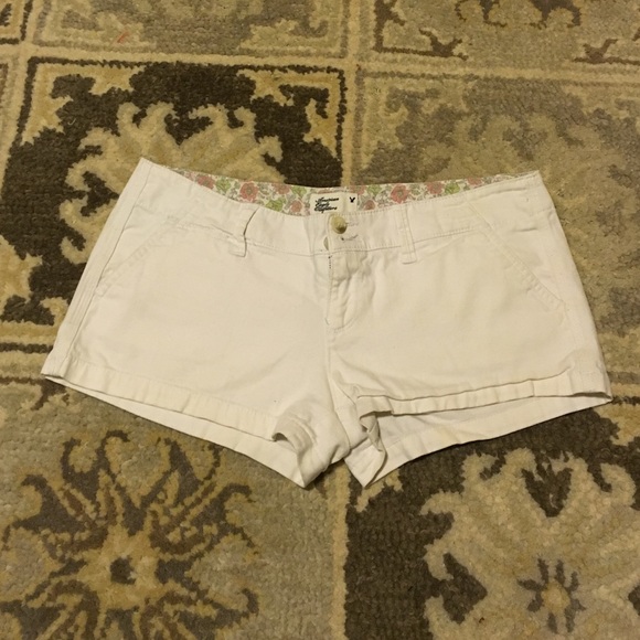 SOLD American Eagle shorts