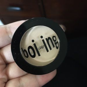 Boiing concealer