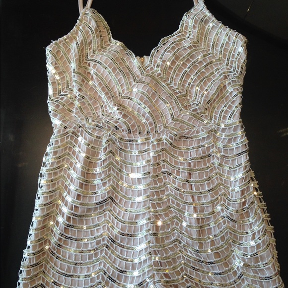 🆕GREAT GATSBY SEQUIN CATSUIT - Picture 4 of 4