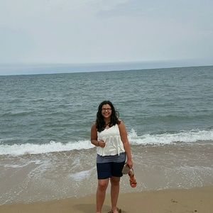 Meet your Posher, Hannah