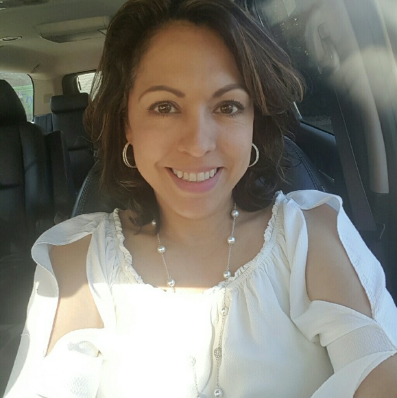 Meet your Posher, Isabelle