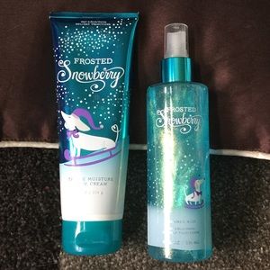 Frosted Snowberry set by Bath and Body Works