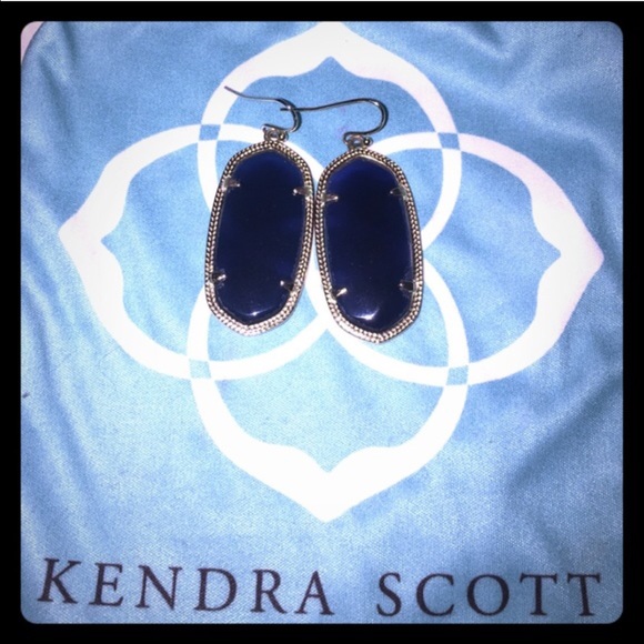 Kendra Scott Black & Gold Earrings