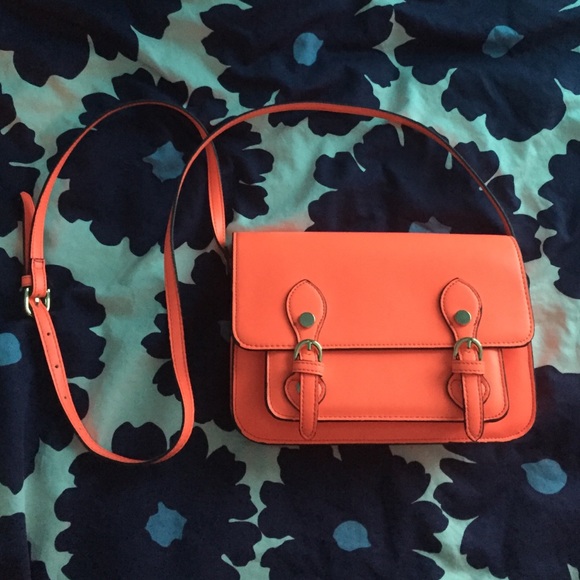 Steve Madden Handbags - **SOLD**
