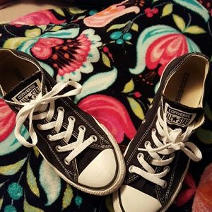 Converse shoes