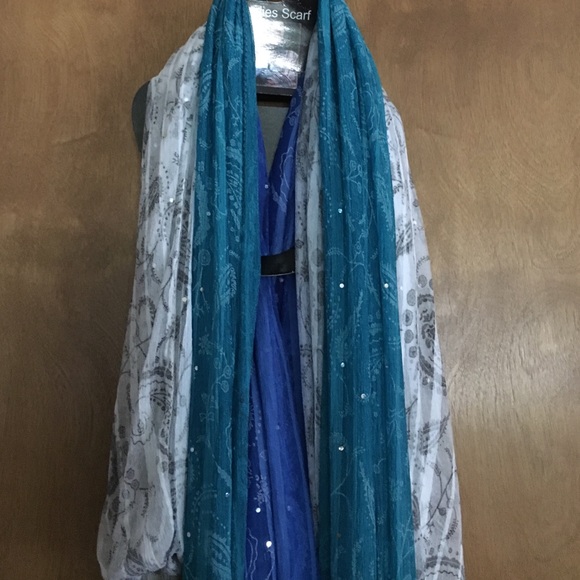 Women's scarves for spring