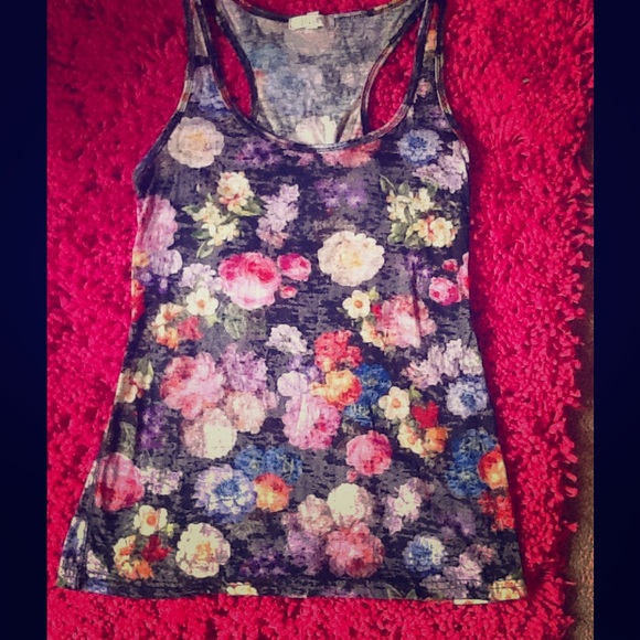 Floral tank