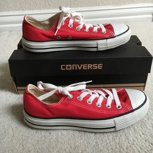 Converse Chuck Low Top Sneaker