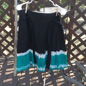 Tricolor pleated skirt in cotton.