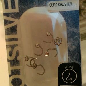 Cork screw styled nose ring