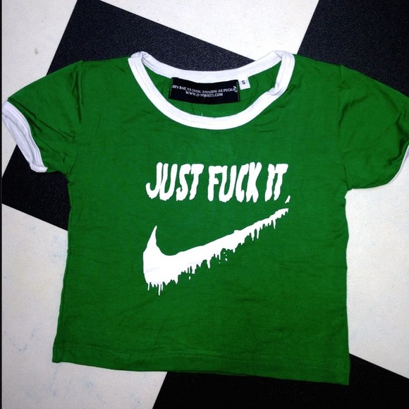 Green "Just fuck it" omighty top! Size M