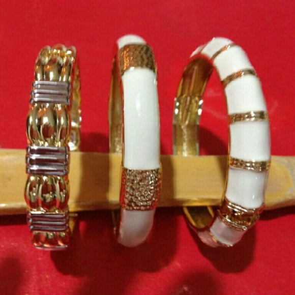 Brand new classy GL bangles set