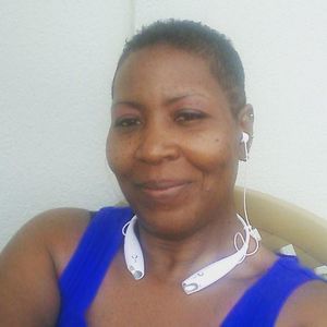 Meet your Posher, Sharon