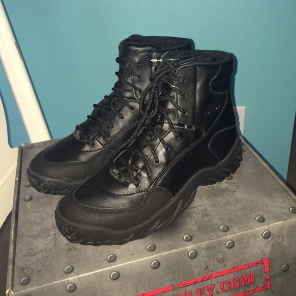 SI Assault Boots Oakley Black.