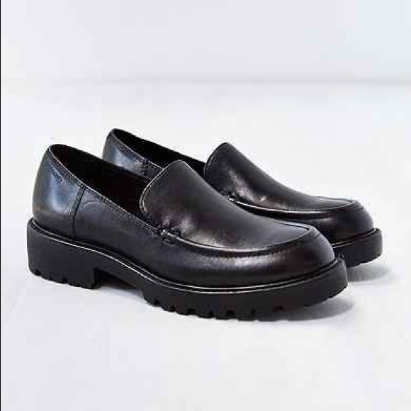 Vagabond Kenova Leather Loafer