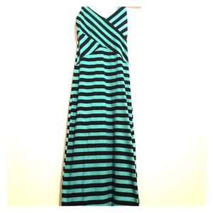 Green and black stripes maxi dress